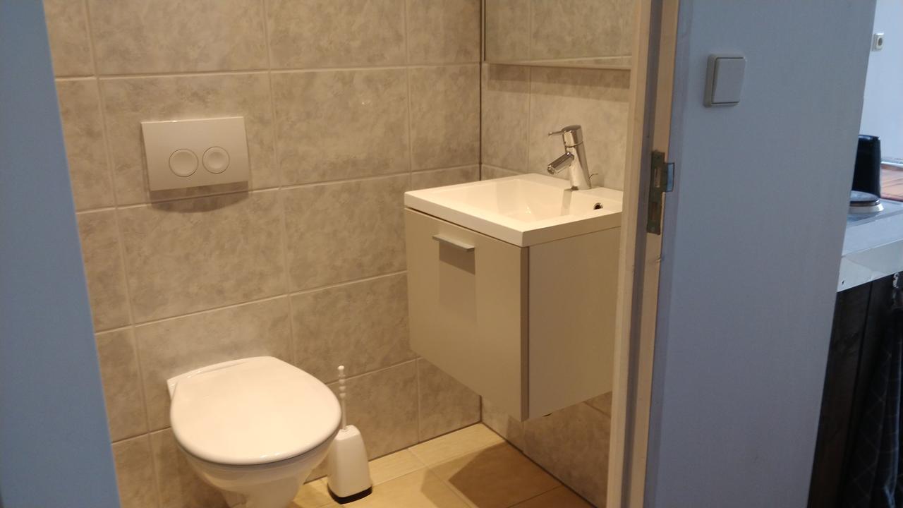 Bed and Breakfast Op De Burg Венло Экстерьер фото