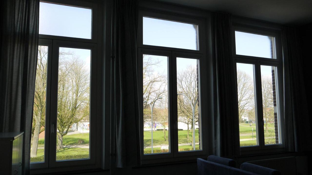 Bed and Breakfast Op De Burg Венло Экстерьер фото